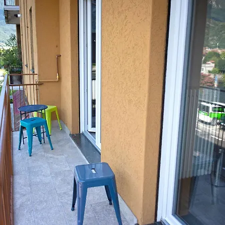 Daire Large Apartment, Free Parking, River View